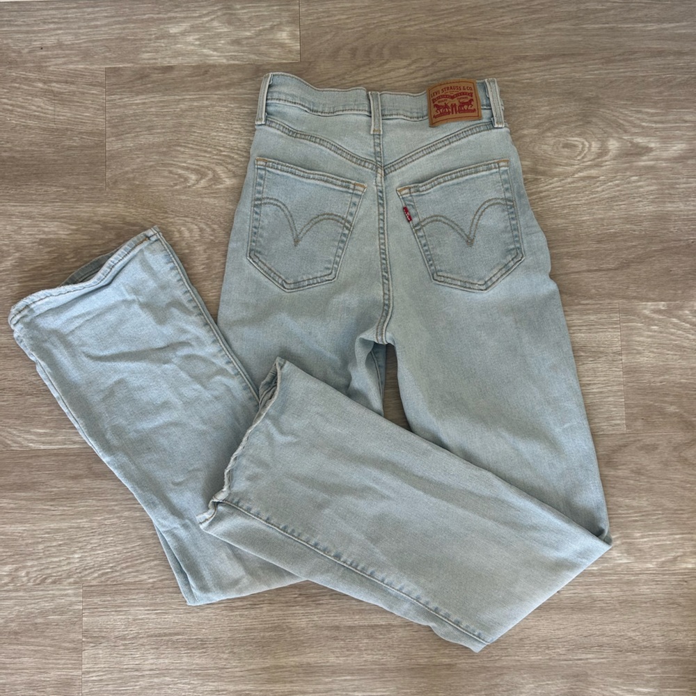 Fit flare Bootcut Levi jeans